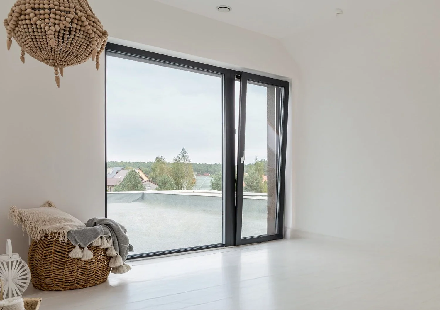 443021901_fixed system.webp